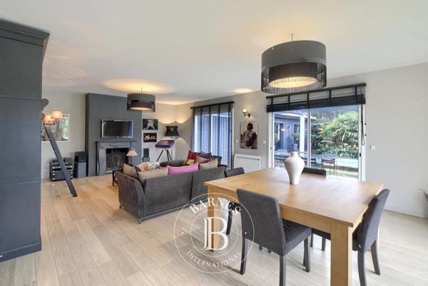 Gujan-Mestras, Maison 2 Chambres -  202 m² à vendre