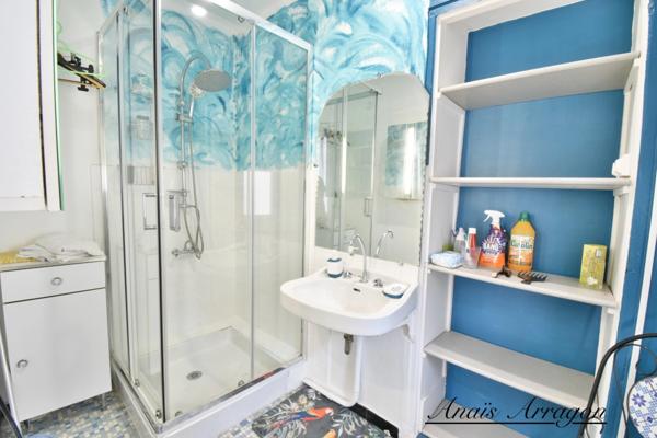 SAINTE LIVRADE SUR LOT (47) Maison de village pleine de charme au cœur de Sainte-Livrade-sur-Lot 4 pièces