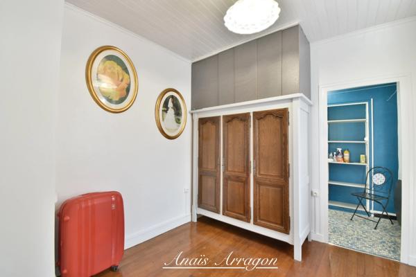 SAINTE LIVRADE SUR LOT (47) Maison de village pleine de charme au cœur de Sainte-Livrade-sur-Lot 4 pièces