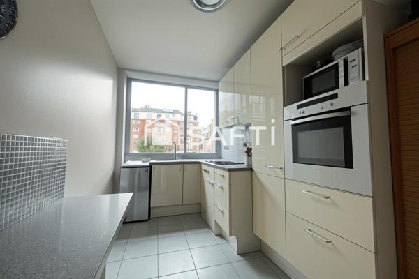 Appartement traversant quartier La Muette
