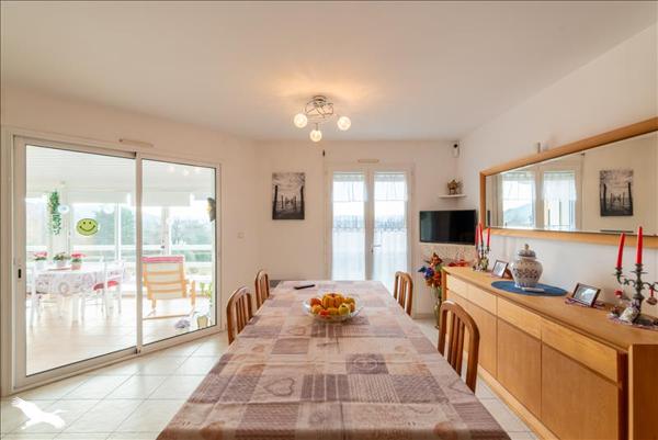 Maison à vendre |  Prayssac |  8 pièces | 164 m²