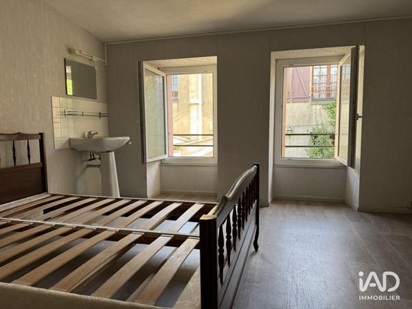 Hôtel  à vendre 450 m² La Châtaigneraie