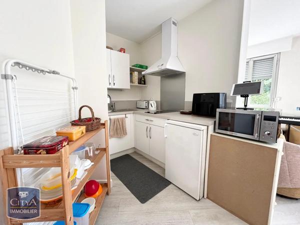 Appartement à louer 1 pièce 33.4m² Tours (37100)