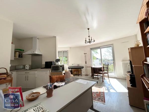 Appartement à louer 1 pièce 33.4m² Tours (37100)