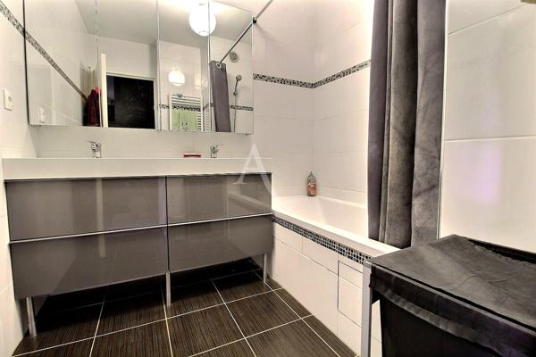Appartement Elancourt 4 pièces 87 m2