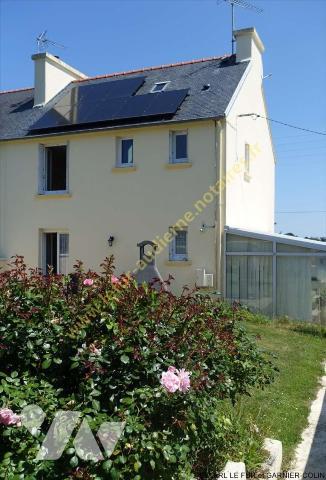 QUARTIER CALME à 2 PAS DU PORT