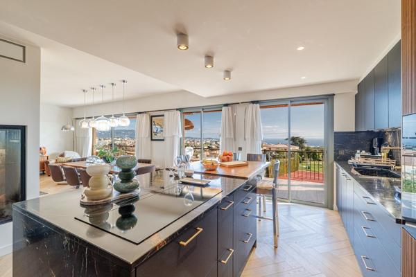 Vente Appartement de luxe Nice 5 Pièces 143 m²