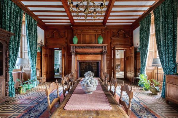 Vente Château Curzay-sur-Vonne 80 Pièces 3400 m²