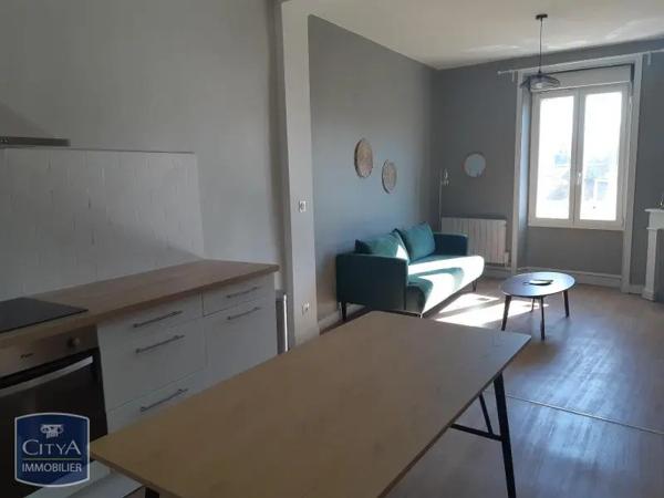 Appartement à louer 3 pièces 48m² Tulle (19000)