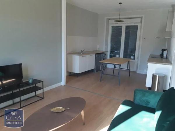 Appartement à louer 3 pièces 48m² Tulle (19000)
