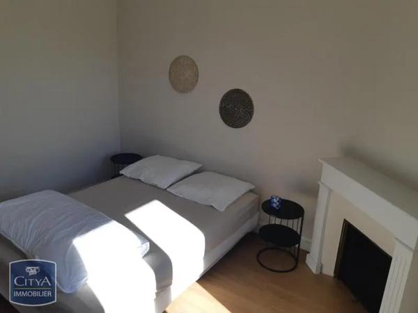 Appartement à louer 3 pièces 48m² Tulle (19000)