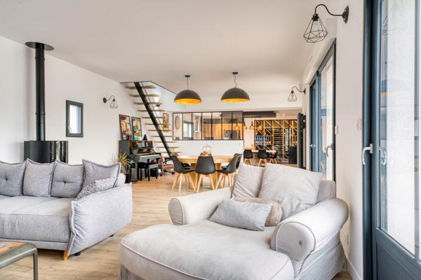 Vente Villa de luxe Saint-Palais-sur-Mer 7 Pièces 263 m²