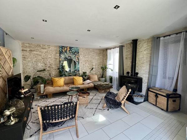 Vente / Maison avec dépendance à Fontenay-Saint-Père (78440)