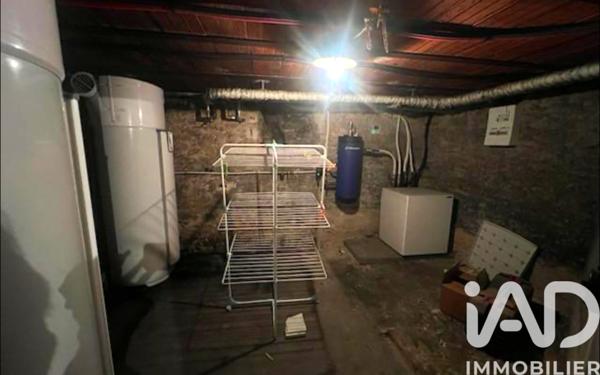 Immeuble à vendre 200 m² Angerville