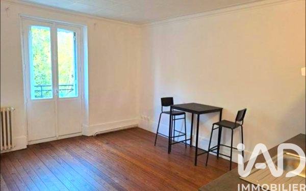 Immeuble à vendre 200 m² Angerville