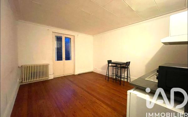 Immeuble à vendre 200 m² Angerville