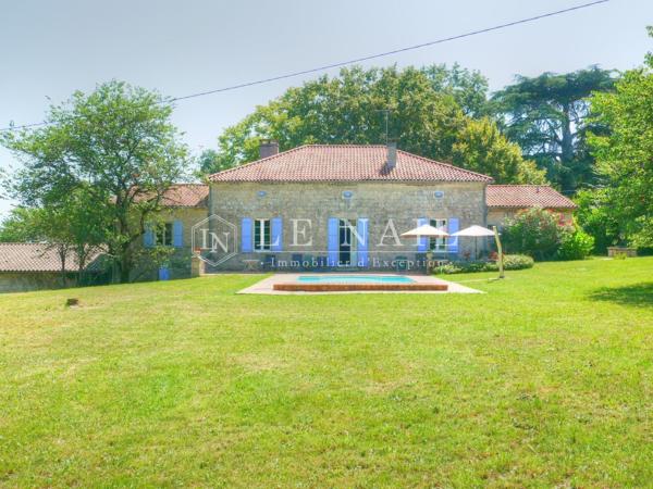 Confortable demeure familiale proche d'Agen (Lot-et-Garonne)