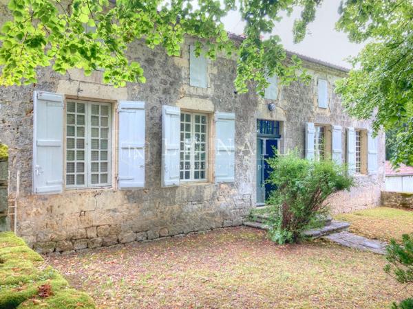 Confortable demeure familiale proche d'Agen (Lot-et-Garonne)