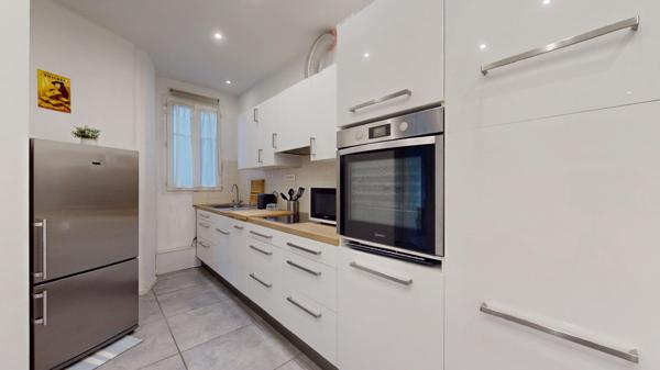 APPARTEMENT 3 PIÈCES LUMINEUX