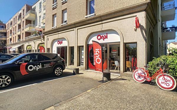 Appartement à vendre    3 pièces •  Montigny-le-Bretonneux