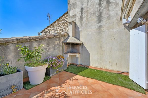 Charmant appartement dernier étage avec terrasse quartier Révolution