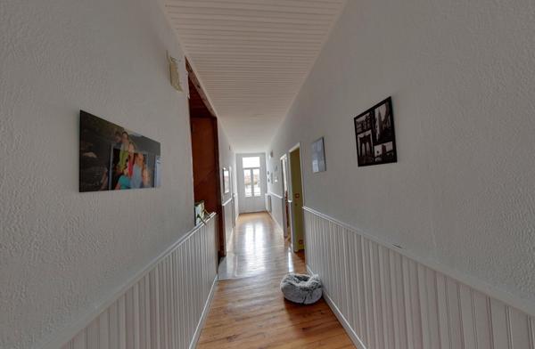 Mas Grenier : Maison de village rénovée 311 m2