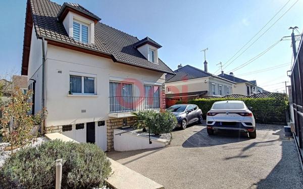 Maison à vendre    5 pièces •  Taverny