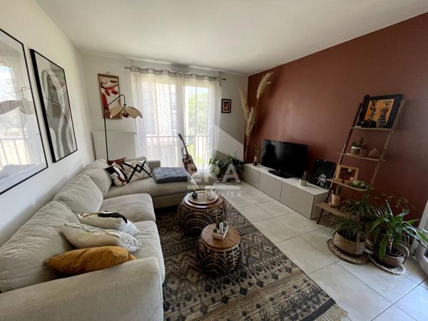 Location d'un appartement récent type F2 (46 m²) à DAMMARIE LES LYS