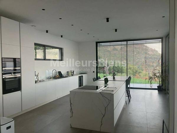 Vence, Villa d’exception  entre montagne et mer