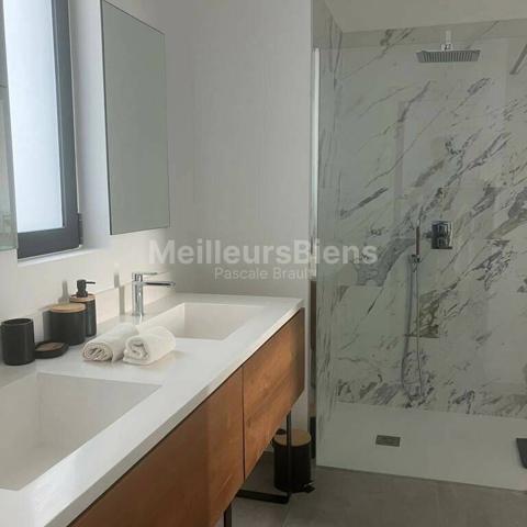 Vence, Villa d’exception  entre montagne et mer