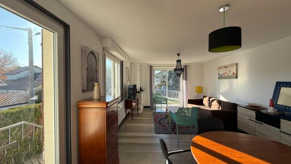 Angresse : Bel appartement T4 de 92 m² avec terrasse et parking