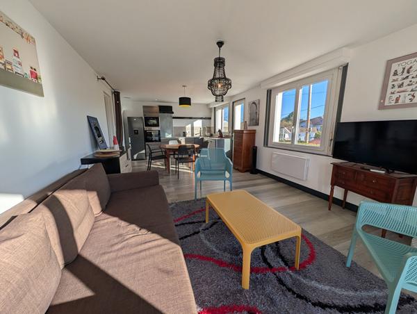 Angresse : Bel appartement T4 de 92 m² avec terrasse et parking