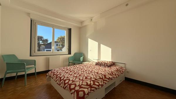 Angresse : Bel appartement T4 de 92 m² avec terrasse et parking