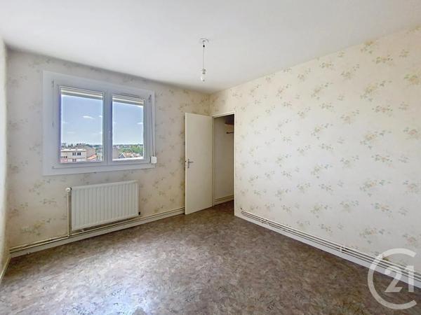 Appartement F4 à vendre  4 pièces - 75,82 m 2   ST MAX  - 54