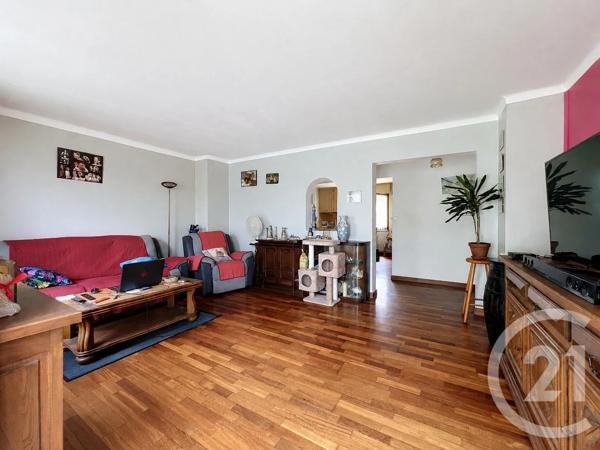 Appartement F4 à vendre  4 pièces - 75,82 m 2   ST MAX  - 54