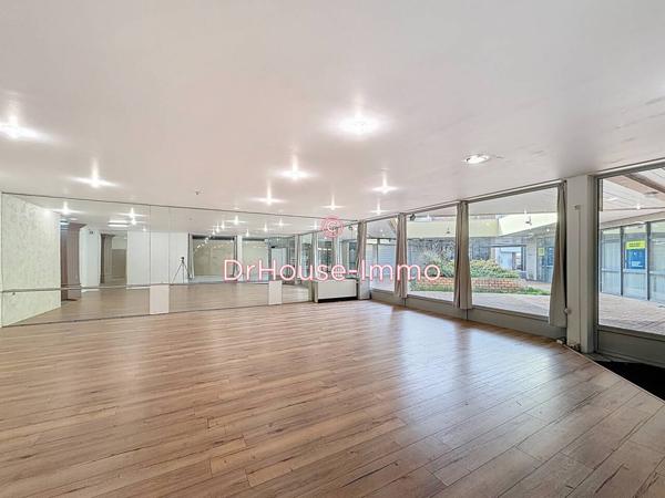 Commerce à vendre de 140 m²