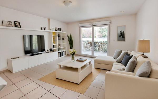 Appartement à vendre    1 pièce • 44,40 m2 Manosque