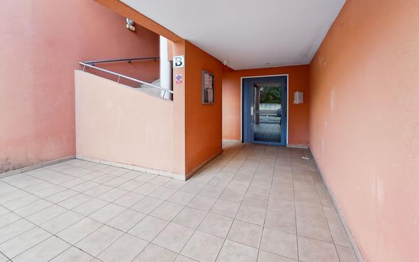 Appartement à vendre    1 pièce • 44,40 m2 Manosque