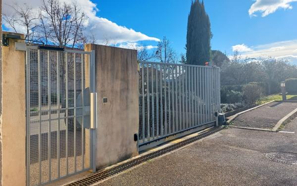 Appartement à vendre    1 pièce • 44,40 m2 Manosque