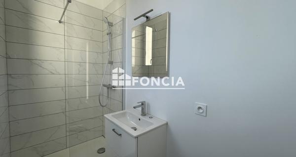 Location Appartement 3 pièces 51.95 m² - Lisieux 14100