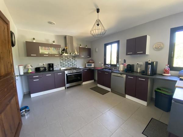 Maison à vendre |  Aubas |  6 pièces | 178 m²