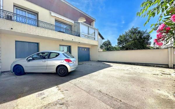 Maison à vendre    7 pièces • 157 m2 Roussillon