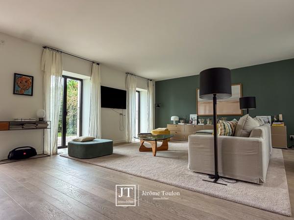 Maison 5 pièce(s) 3 chambre(s) 204 m²