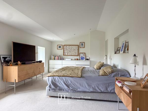 Maison 5 pièce(s) 3 chambre(s) 204 m²