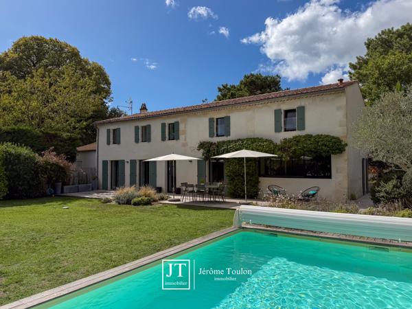 Maison 5 pièce(s) 3 chambre(s) 204 m²