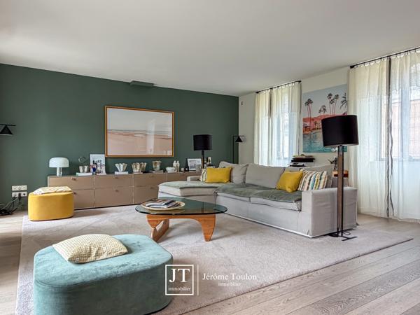 Maison 5 pièce(s) 3 chambre(s) 204 m²