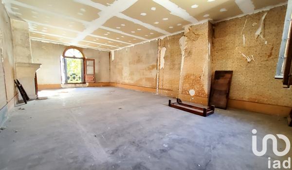 Immeuble à vendre 159 m² Beaucaire