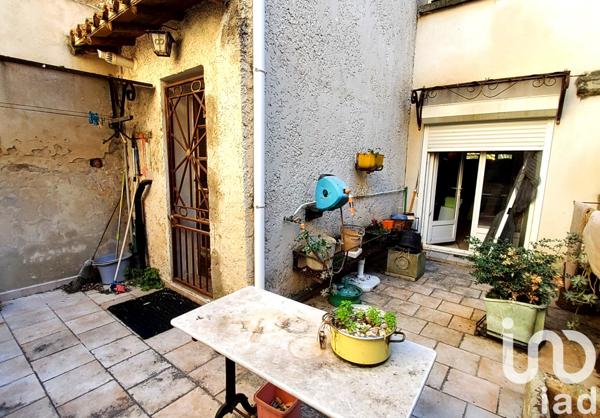 Immeuble à vendre 159 m² Beaucaire