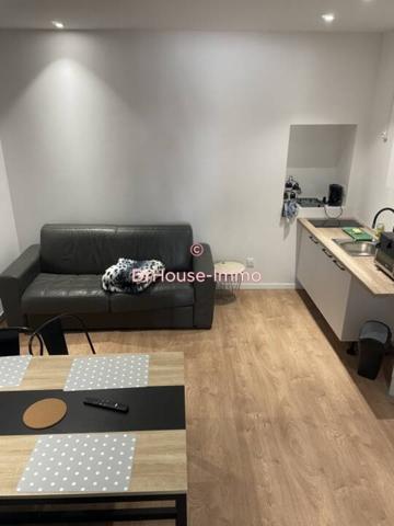 Immeuble à vendre 8 pièces de 270 m²