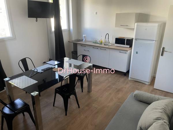 Immeuble à vendre 8 pièces de 270 m²